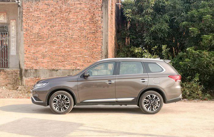 三菱欧蓝德■15万的三菱欧蓝德真的好吗？开了150天后，车主：想说十个字