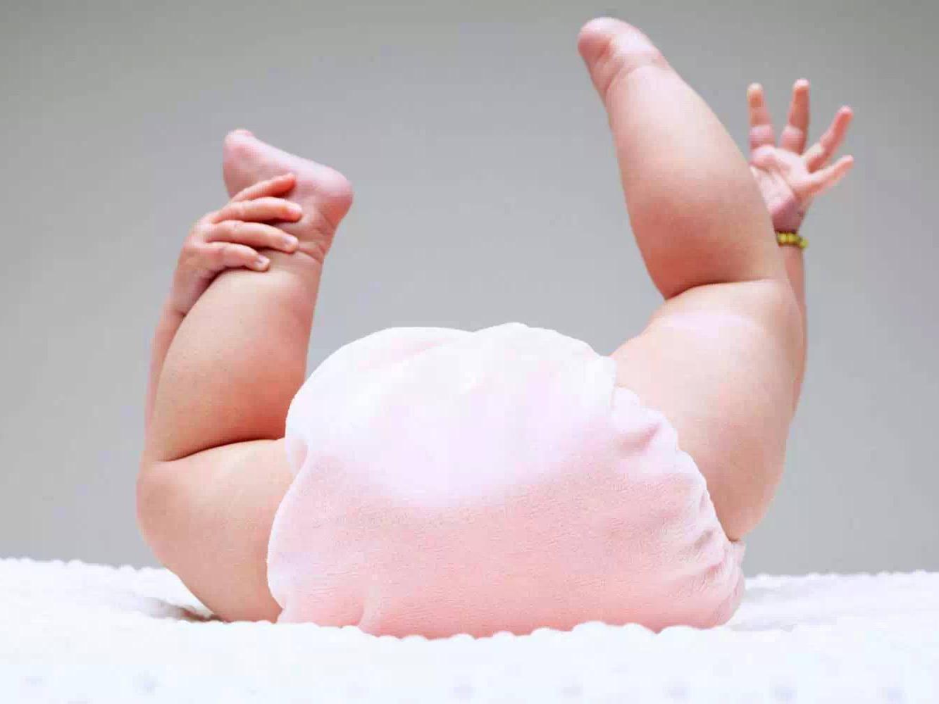 米恩|美国一28岁男子每天穿尿布上班，被老板解雇，现面临找工作难题