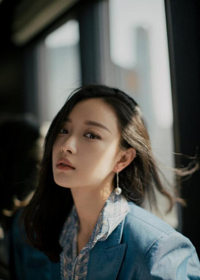『倪妮』离开冯绍峰、井柏然，又逃离张艺谋，倪妮何时再现“玉墨”？