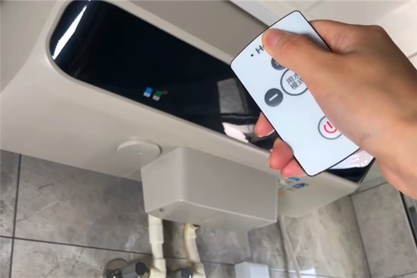 创投圈|电工师傅提醒：家里有4样电器用完得拔插头，要不每月电费翻倍交