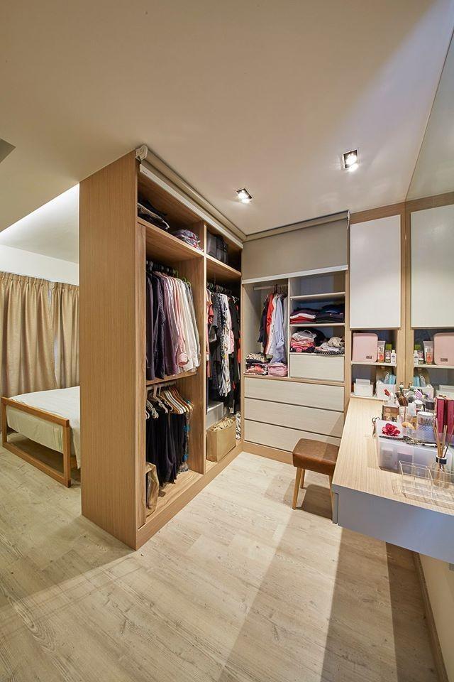 ##卧室衣柜背板不靠墙，隔出1米打造独立衣帽间，梳妆台都有了！