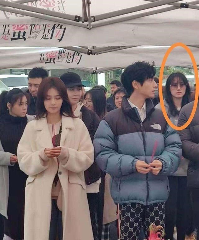 袁冰妍|《蜜糖》开拍一周换女二，袁冰妍无奈离组，肖燕是真的特别出演