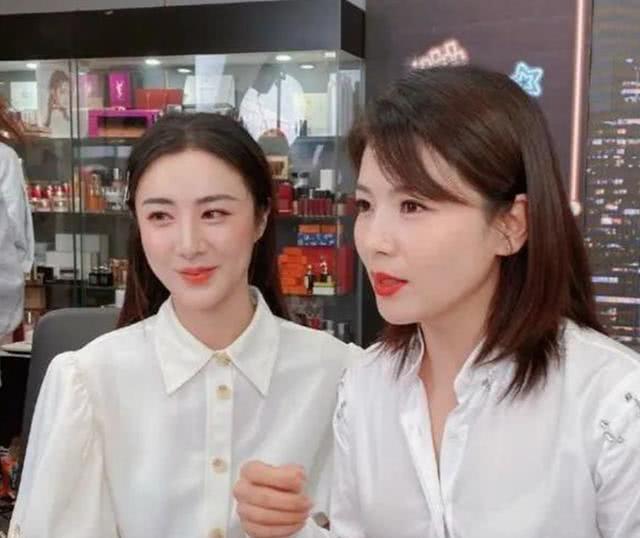 [薇娅]继《王牌》后，薇娅现身《向往的生活》，网友：看见她就不想看了