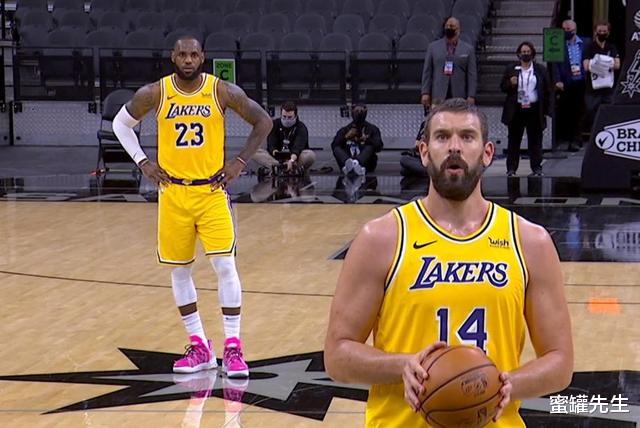 勒布朗·詹姆斯|二当家地位不保？詹姆斯新搭档效率联盟第一，湖人或调整阵容