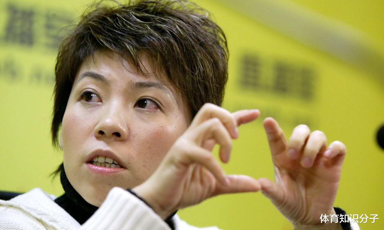 日本队@叛国投敌球员的可耻行为！喊日本话挑衅中国队，最后成悲剧人物