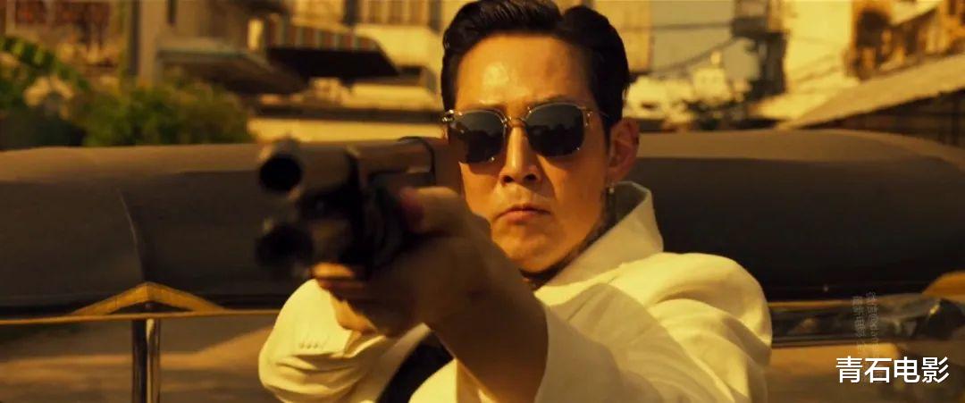 黄政民|来了！上映后连拿21天票房冠军，黄政民李政宰新片打戏太惊艳了