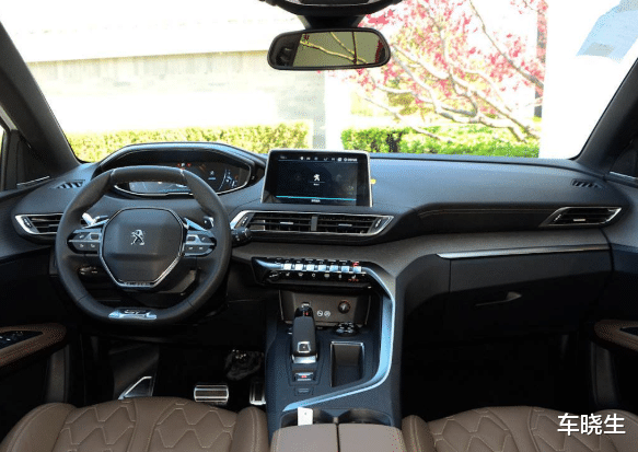 法系车:价格跌破15万,仍旧扑街!标致5008成了又一款法系车的悲情英雄!