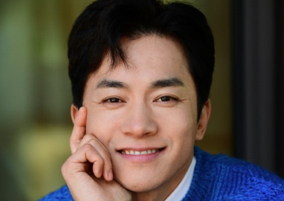 武侠剧▲万福金永敏50岁超童颜 夫妇的世界渣穿地心 与记者娇妻已结婚12年