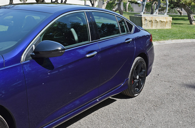 大众帕萨特|从22万跌破14万，6月份卖11958辆，一箱油870Km，帕萨特买早了