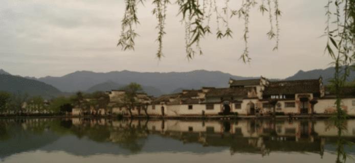 古镇|中国一生“必去”的3个古镇，就算没人陪也要去，你有去过吗