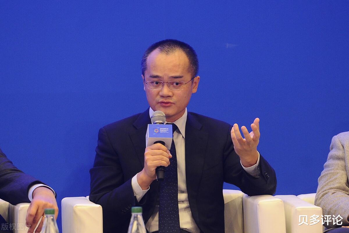 魅族|大众点评“无人管”：与美团合并后董事长悄然换人，张涛转做投资