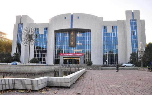 平行志愿|把平行志愿当成顺序志愿来填，考生家长会酿成苦果，滑档或退档！