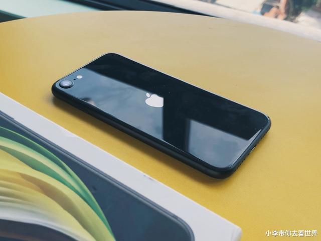 iPhone SE|曾被捧上天的新iPhoneSE2为什么突然就不火了？原因太现实
