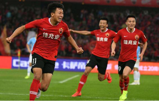 郜林|下狠手了!深足四连败后终于开始拿球员开刀,郜林主力位置将难保