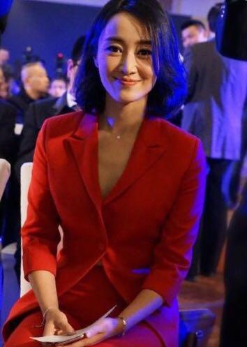 「赵子琪」她曾主持春晚,参演过人民的名义,背靠强大资源但却把王炸打糊了