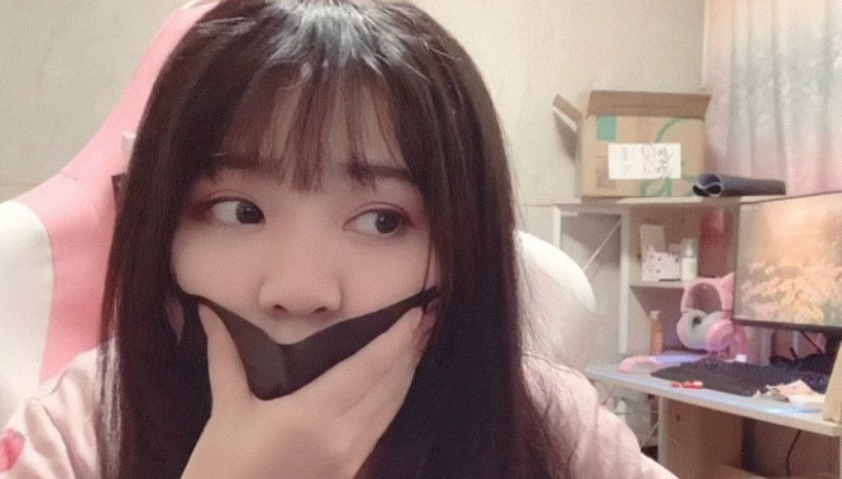 一条小团团|第二个乔碧萝？斗鱼一姐小团团直播翻车，身材严重变形