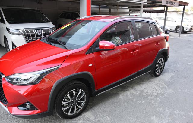 「本田飞度」真正的“代步之王”！销量是飞度的2倍，油耗5.2L，不足7万可入手