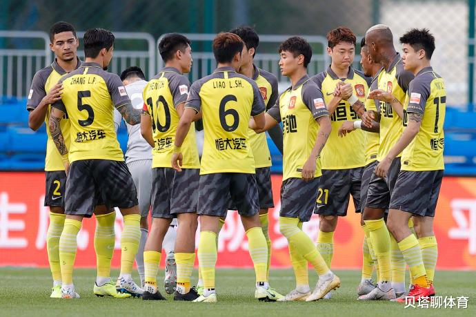 广州恒大|热议恒大！暴力鸟梦回巴萨，他告诉所有人，什么是世界级前插射门