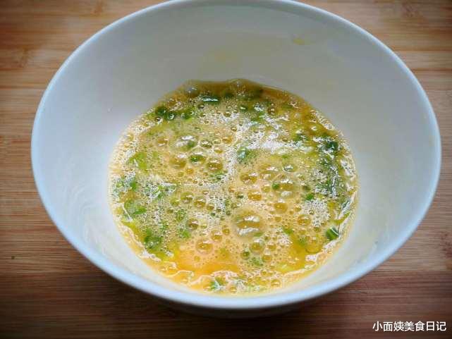 土豆丝|夏天做早餐，我从不用面粉，用它代替，酥脆醇香，好吃不长肉，香