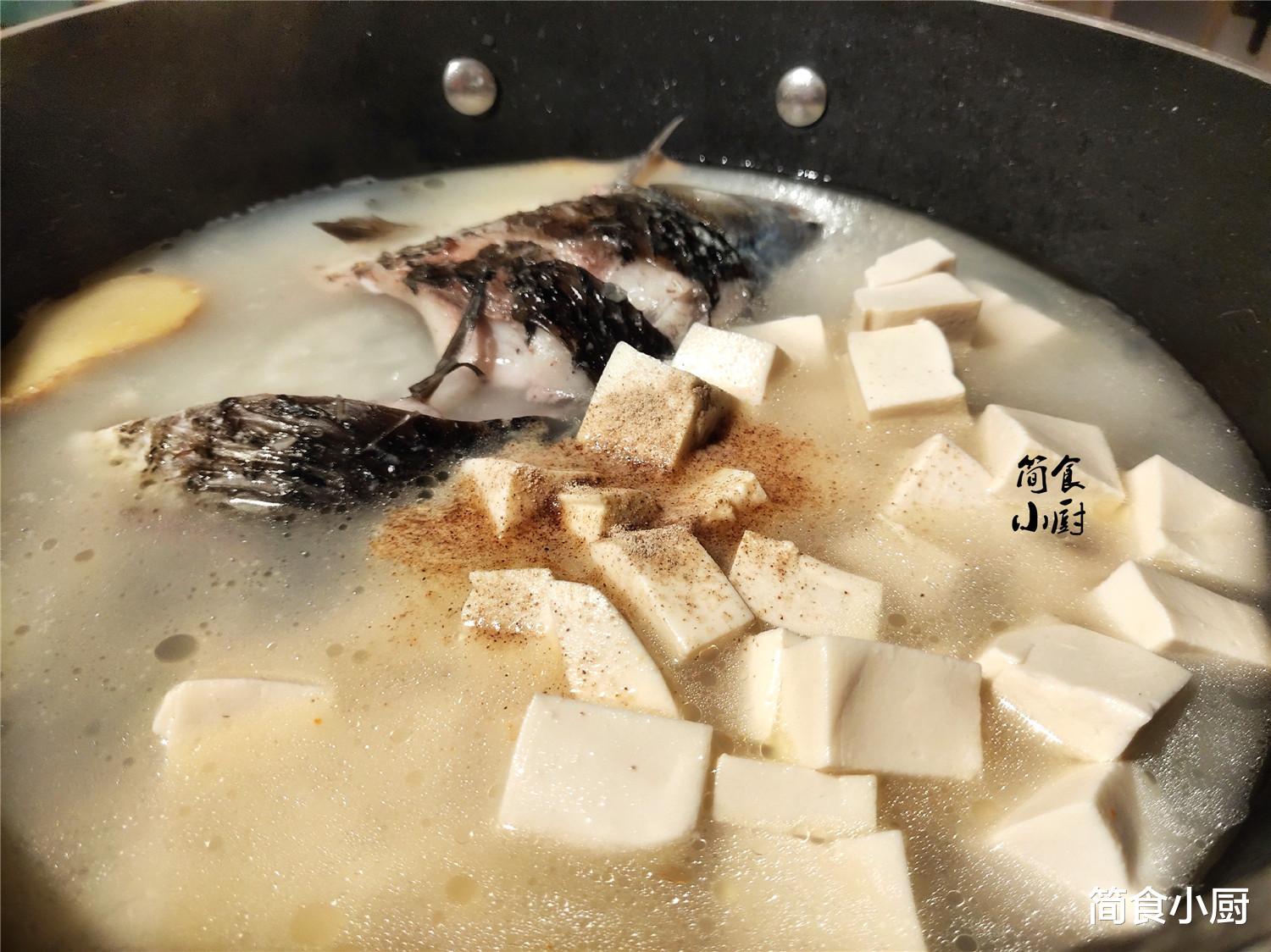 [鱼汤]84岁钟南山神采飞扬，原来最爱喝这汤，香而不腻喝一口鲜掉眉毛