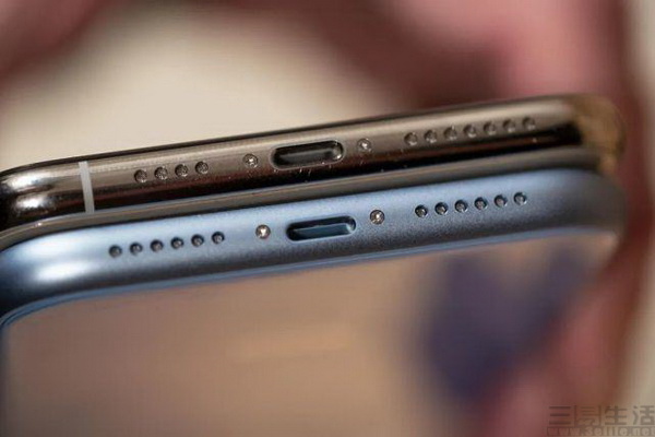 iPhone|全无线iPhone曝光，我们盘点了一下它的前辈们