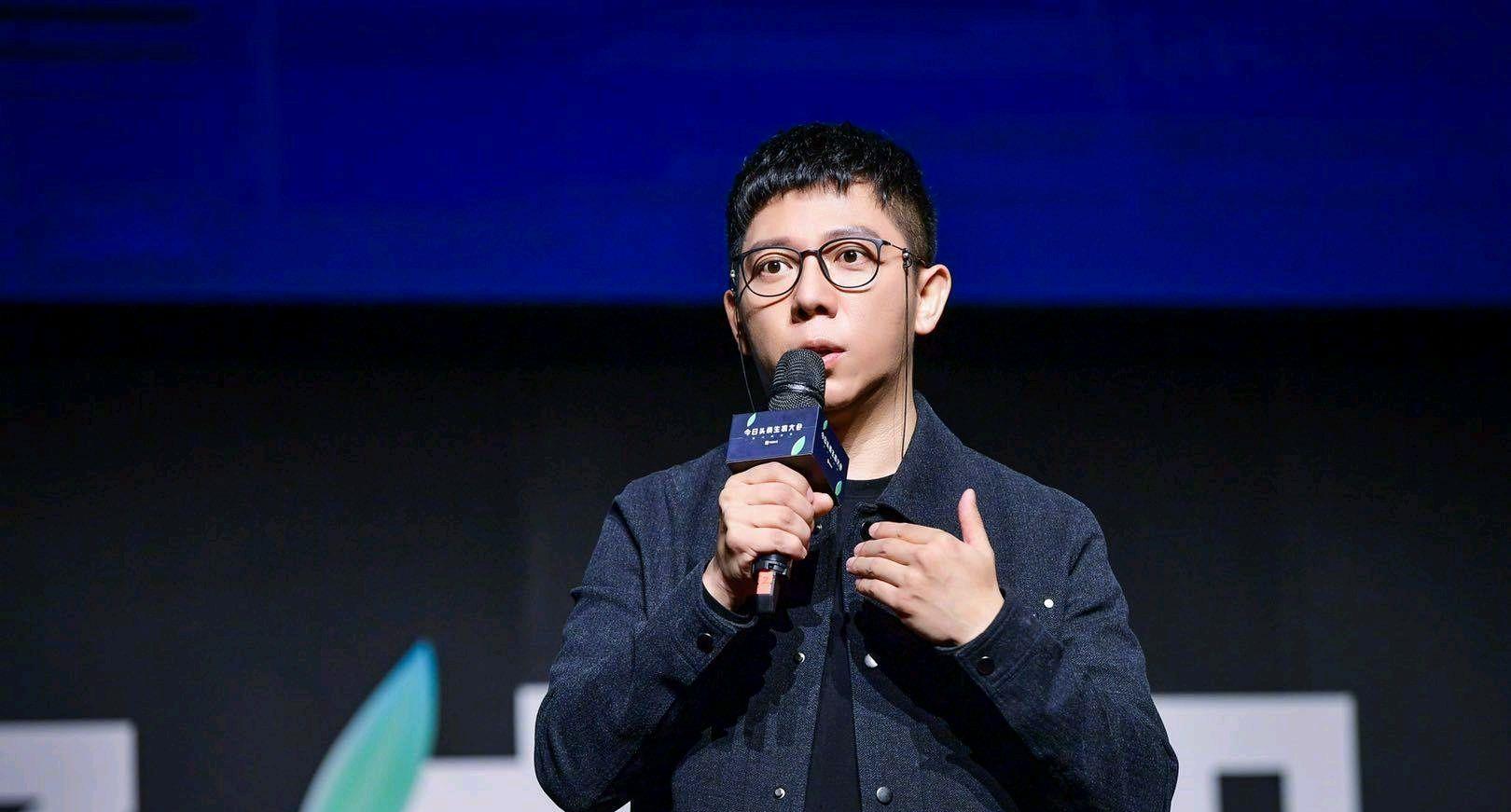 #娱乐圈#娱乐圈隐形富豪!唱歌主持只是副业,名下共有55家公司