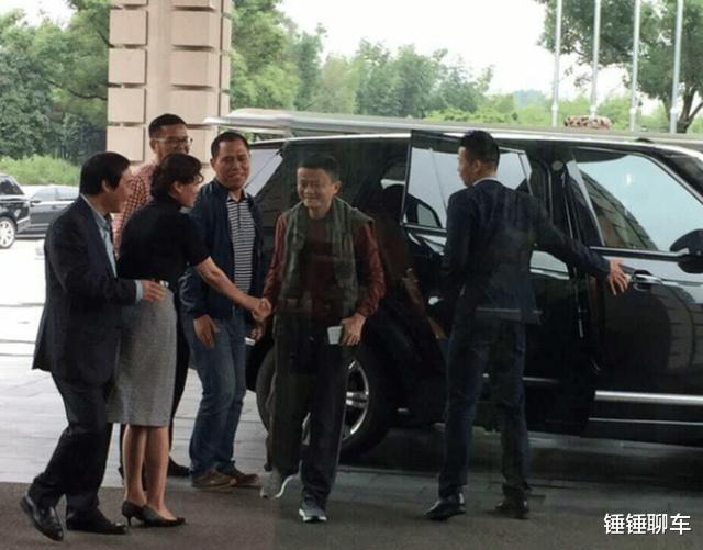 [路虎揽胜]马云退休，迈巴赫还给公司！但是看了他的新座驾后，网友：霸气