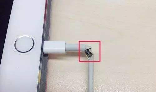 数据线|劣质数据线的危害你知道吗？快救救你的手机吧！