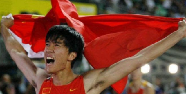 【刘翔】曾经的“中国飞人”的刘翔，如今在做什么工作，看完让人心痛