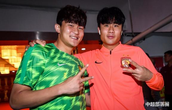 「广州恒大」进亚冠全明星阵容!韩国国脚一举动令球迷动容:恒大真的捡到宝了