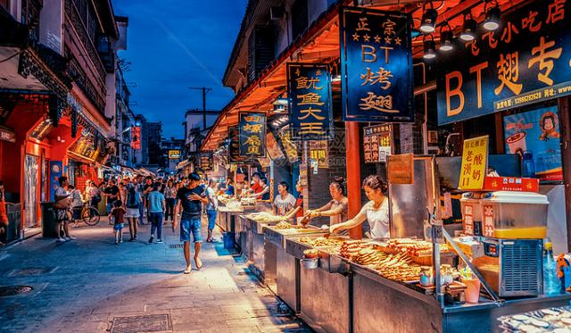 『申论』被社会吊打的我，考上公务员后，才发现是另一片天地！