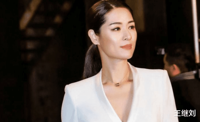 马艳丽|她曾是中国第一美女，如今44岁单身，以种地为生，身家过10亿