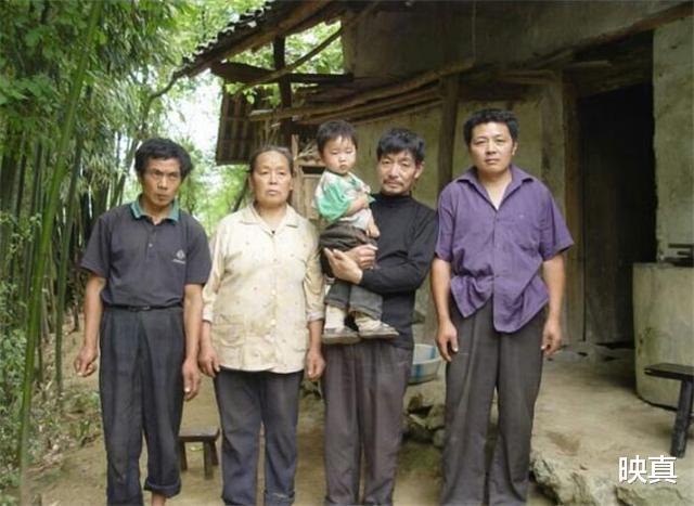 张志远|20岁知青小伙,\嫁\31岁带4个孩子的寡妇,至今仍生活在大山中