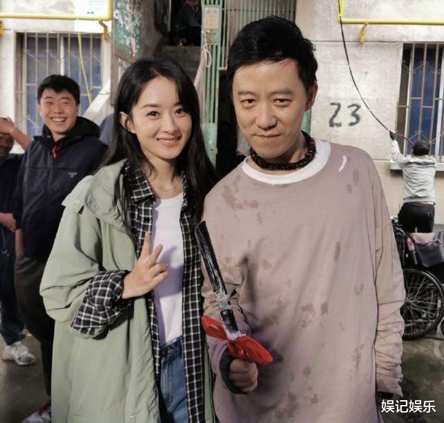 赵丽颖|赵丽颖无修图干瘪认不出?同组男演员维护颖宝,颖宝深夜给他留言
