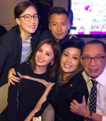 霍汶希|霍汶希：陪伴谢霆锋25年，未婚生下“私生女”，如今怎样了？
