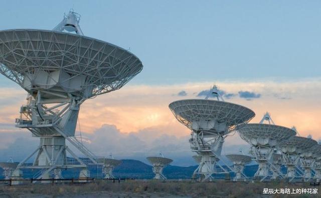 射电望远镜|曾经世界第一的“天眼”，遭致命一击，撕开30米口子，面临拆除？