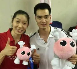 「朱婷」喜事将近？朱婷与一帅气男子打情骂俏 郎平：女儿长大了