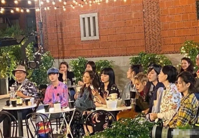 姐姐|走了周震南来了王子异，姐姐团杭州站古装开演，宁静缺席？