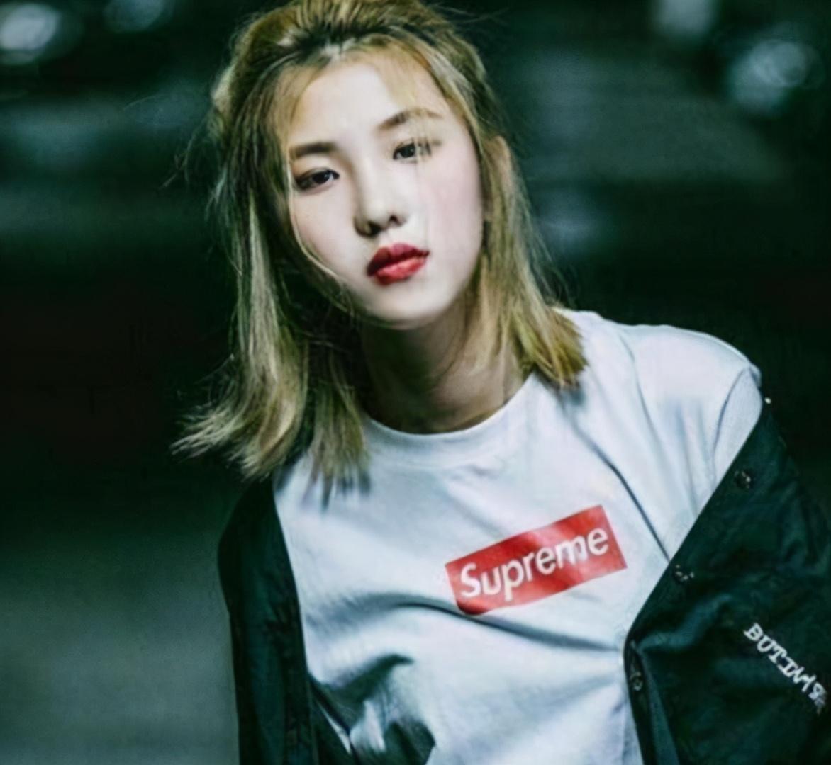 变形计|《变形计》城市娇女，16岁喝水全靠保姆伺候，今却成海外设计师