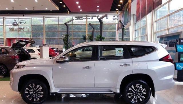 三菱帕杰罗：三菱的新门面，新“沙漠之王”正式到店，V6+超选四驱，不足28万