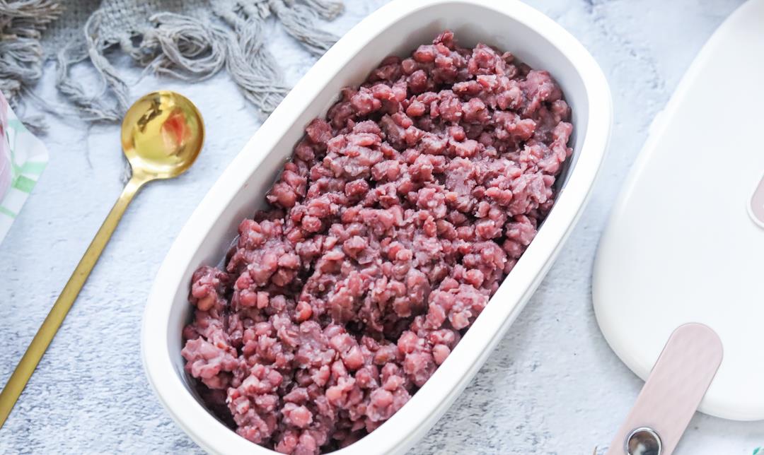 [红豆]老婆气血不足，我常做这零食给她吃，气血双补，面色红润又嫩白！