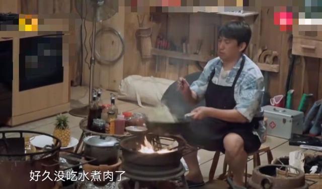「黄磊」《向往的生活》舒适假象被曝光，黄磊厨房如炼钢炉，孙莉劝他退出