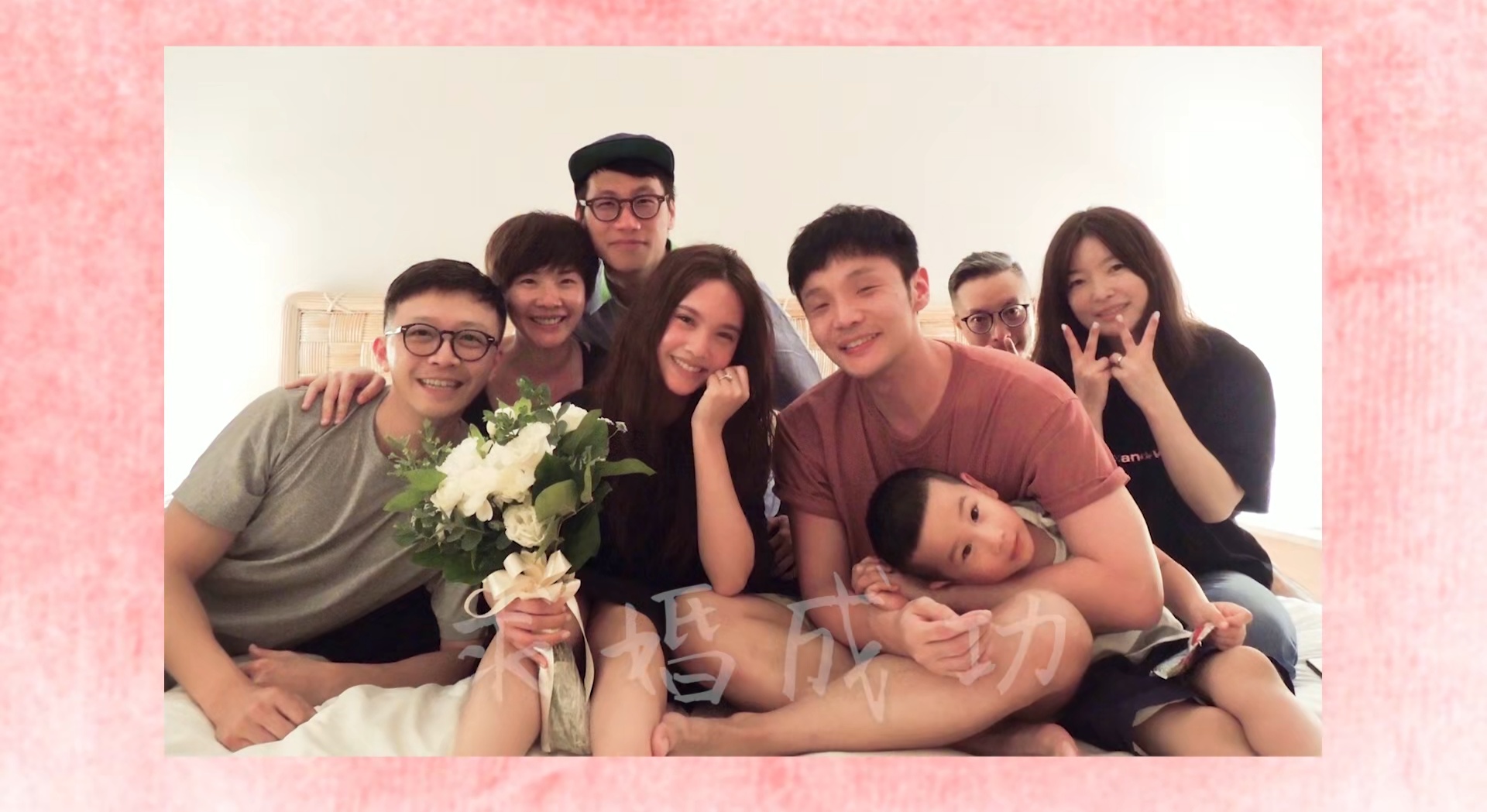 李荣浩|杨丞琳秀恩爱：先生送的大礼，他觉得很适合我。看到价钱，李荣浩下血本了