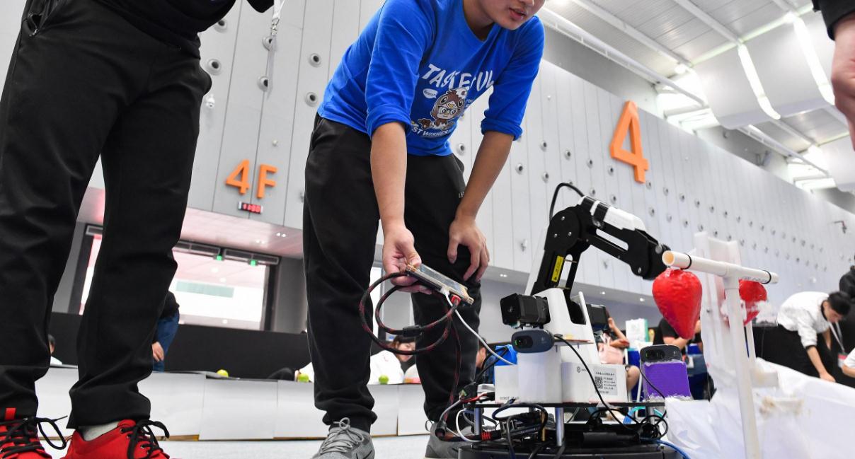 软件工程|计算机专业：这4个“就业率”比较高，很适合男生报考