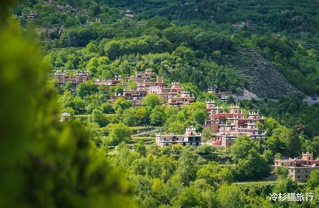 川西|它才是西部最应该去的地方！比西藏美，还是自驾游爱好者的天堂！