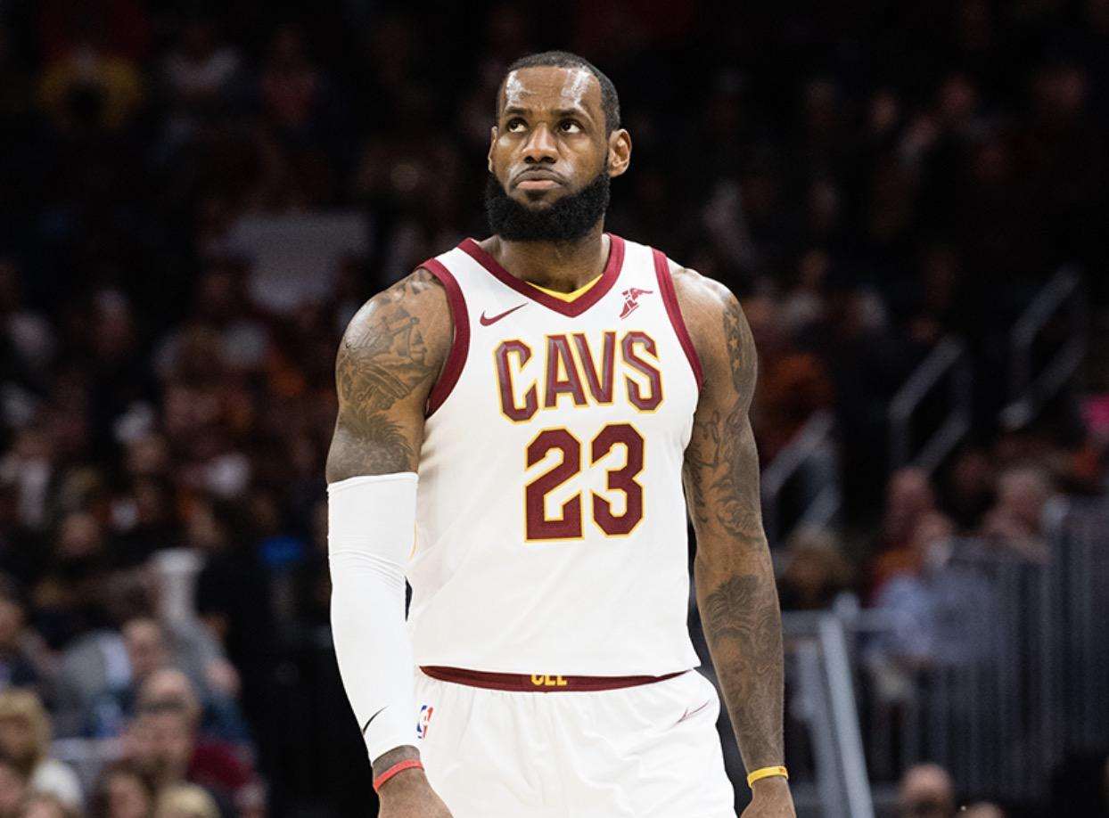 科比·布莱恩特|美媒重排NBA历史十大巨星：科比飙升，邓肯第8，第1无悬念