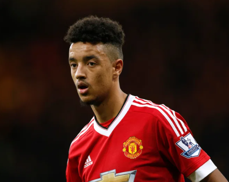 『曼联』曼联官宣解约9人，范加尔爱将比利时纳尼离队！仍可参与季前集训