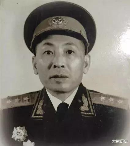 粟裕大将@华野虎将众多，为何只有这三位，被誉为是粟裕手中利刃