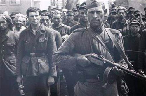 「苏联」苏联270号命令到底说了啥?为何百万苏军宁可叛变,也不服从命令