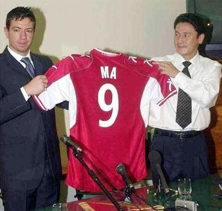 张稀哲|中国足坛5大“打酱油”型留洋球员,1人被签下目的居然不是踢球